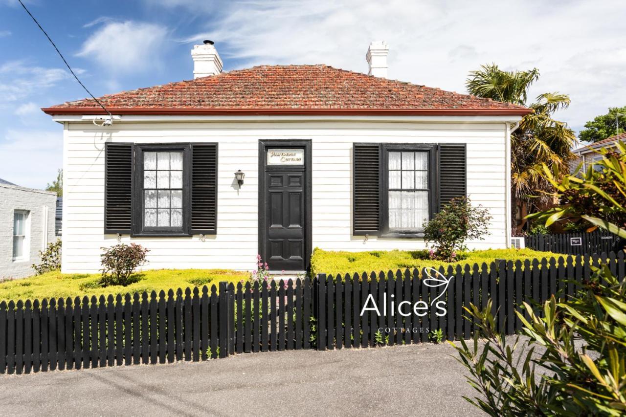 Alice'S Cottages Launceston Exterior foto